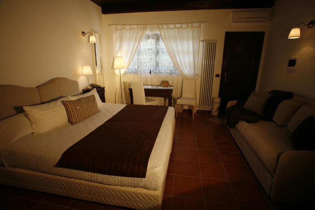 La Maragliana Aparthotel Castel Rocchero Kamer foto