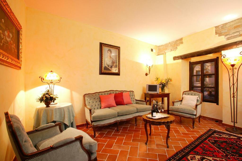 La Maragliana Aparthotel Castel Rocchero Kamer foto